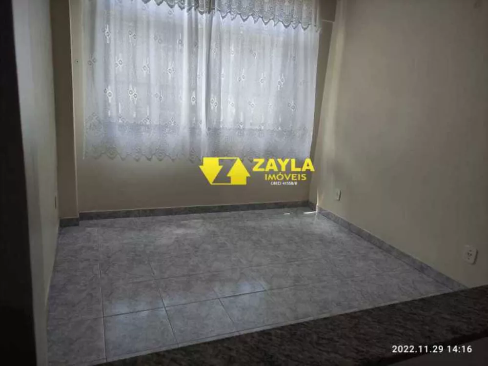 Apartamento à venda com 2 quartos, 70m² - Foto 13