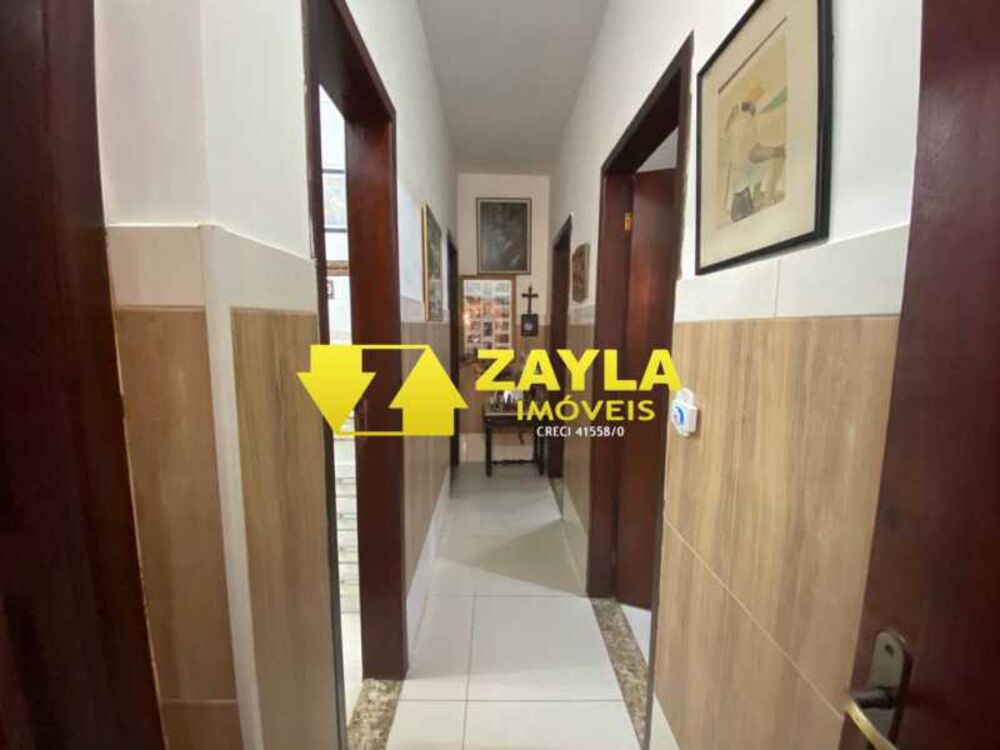 Casa, 3 quartos, 240 m² - Foto 17