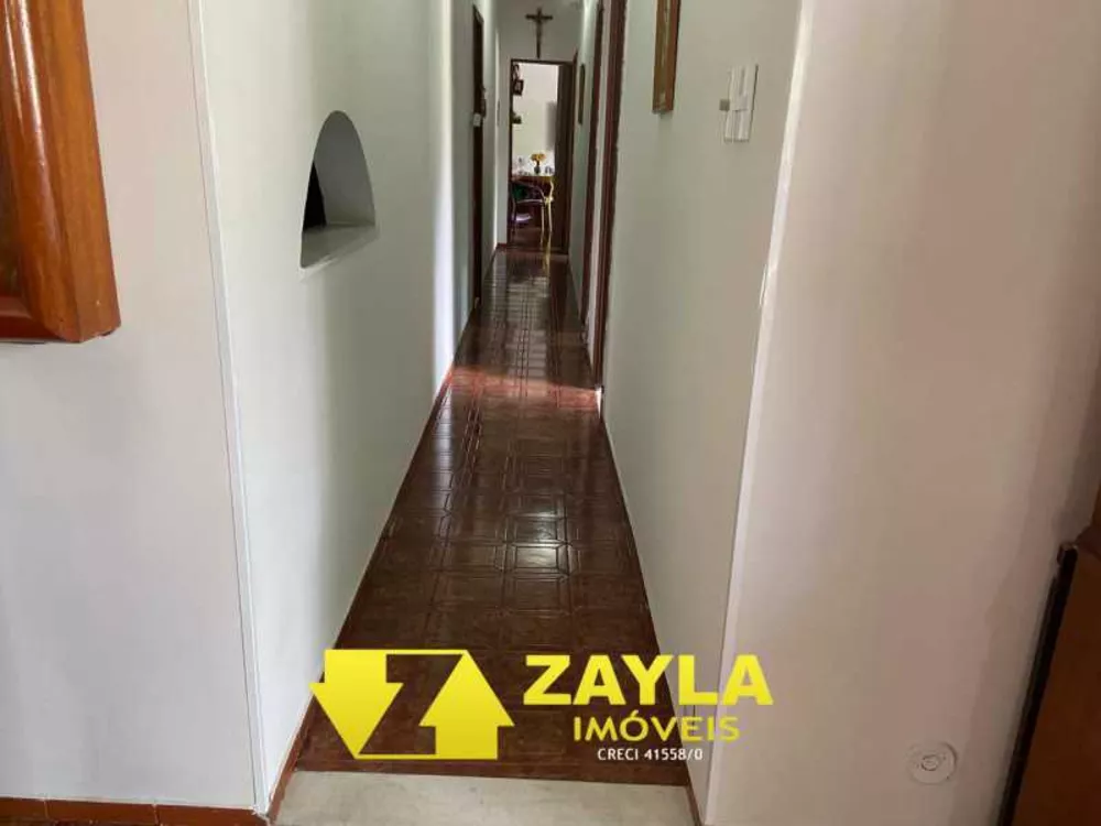 Casa, 3 quartos, 240 m² - Foto 17