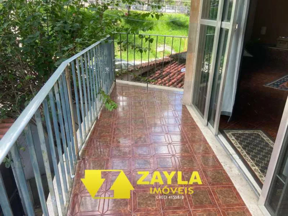 Casa, 3 quartos, 240 m² - Foto 4