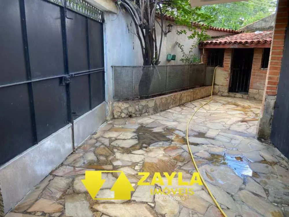 Casa, 3 quartos, 240 m² - Foto 23