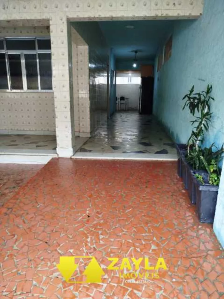 Casa, 3 quartos, 259 m² - Foto 1