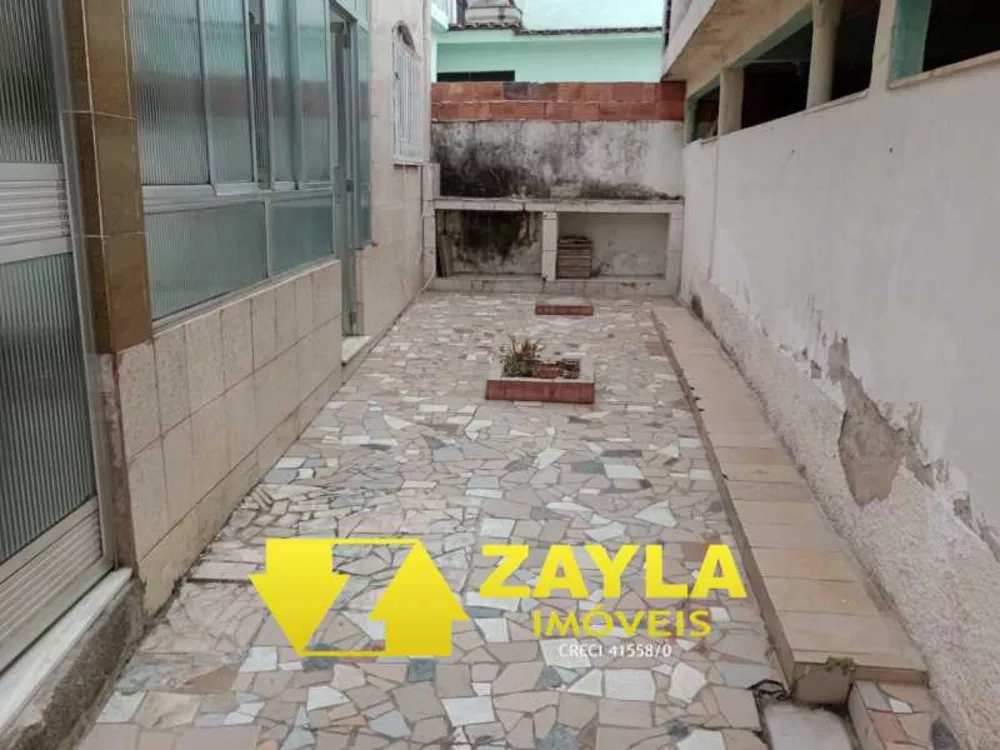 Casa, 3 quartos, 259 m² - Foto 24