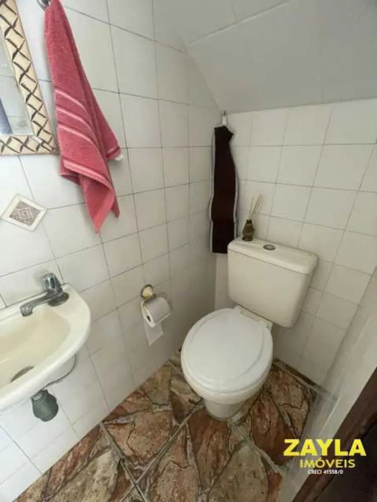 Casa, 3 quartos, 230 m² - Foto 15