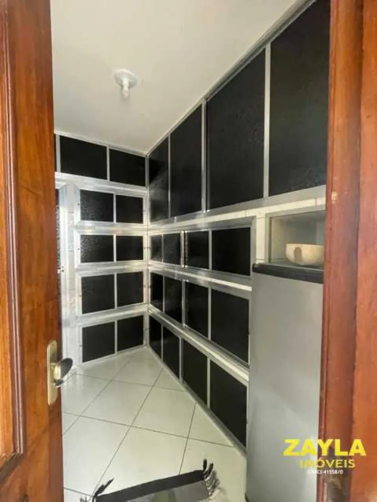 Casa, 3 quartos, 230 m² - Foto 14