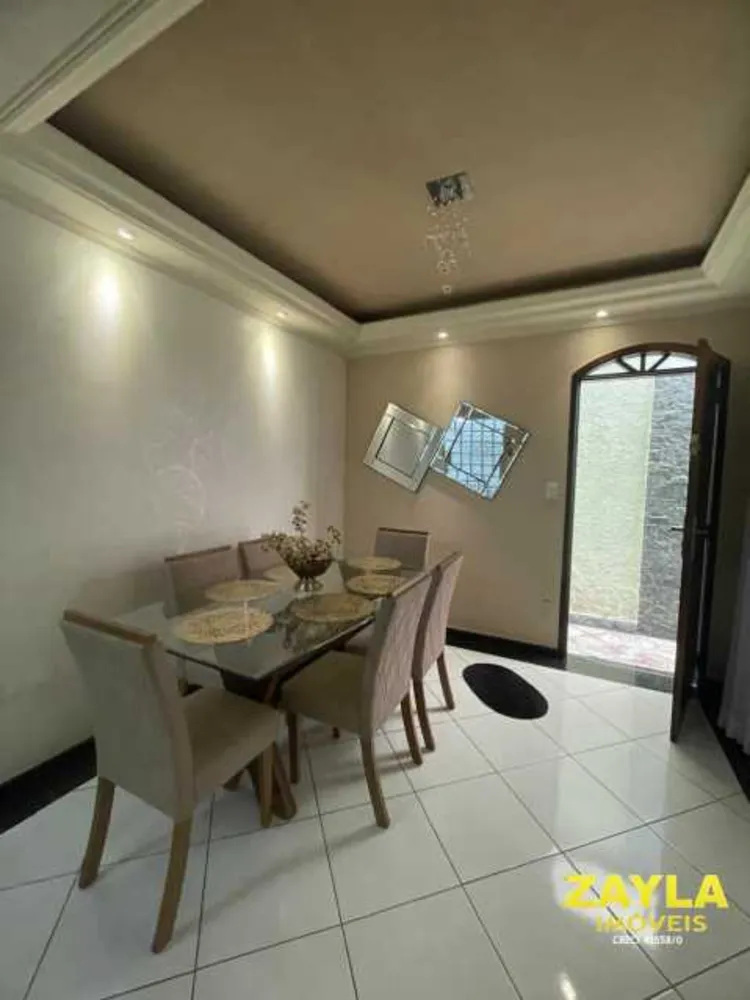 Casa, 3 quartos, 230 m² - Foto 4