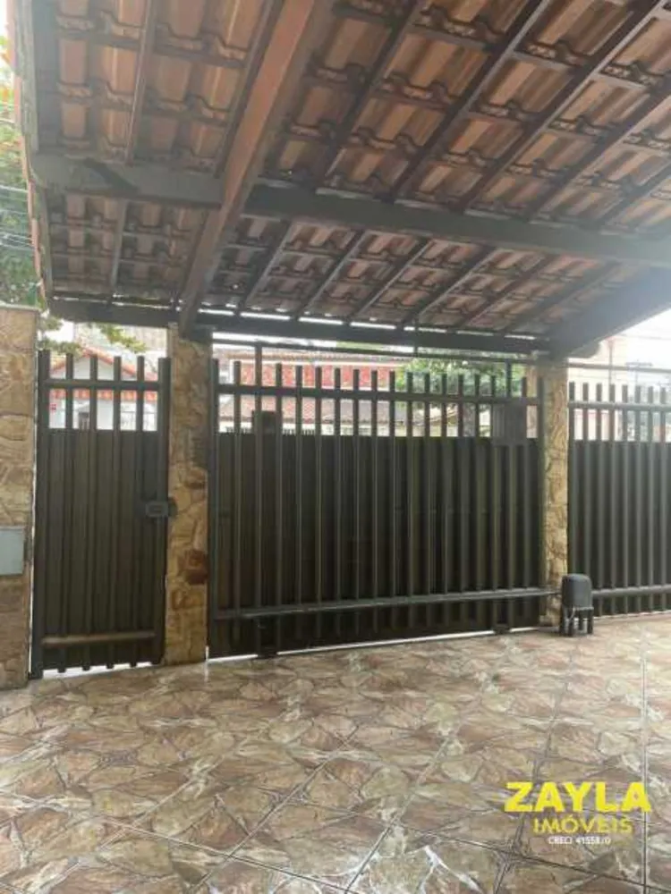 Casa, 3 quartos, 230 m² - Foto 2