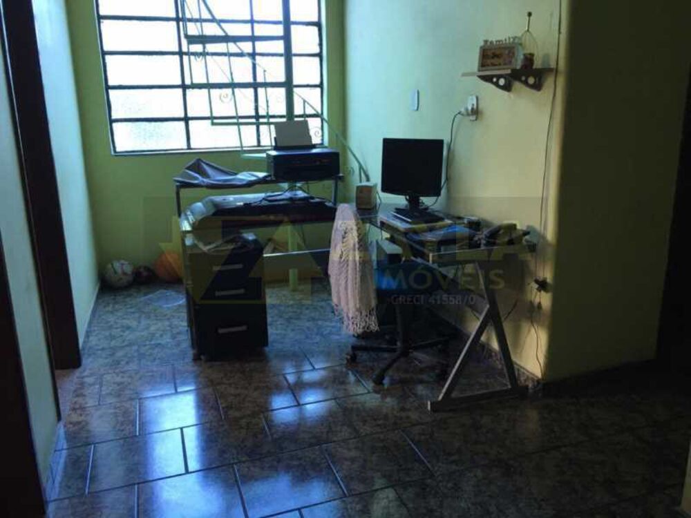 Casa, 4 quartos, 250 m² - Foto 9