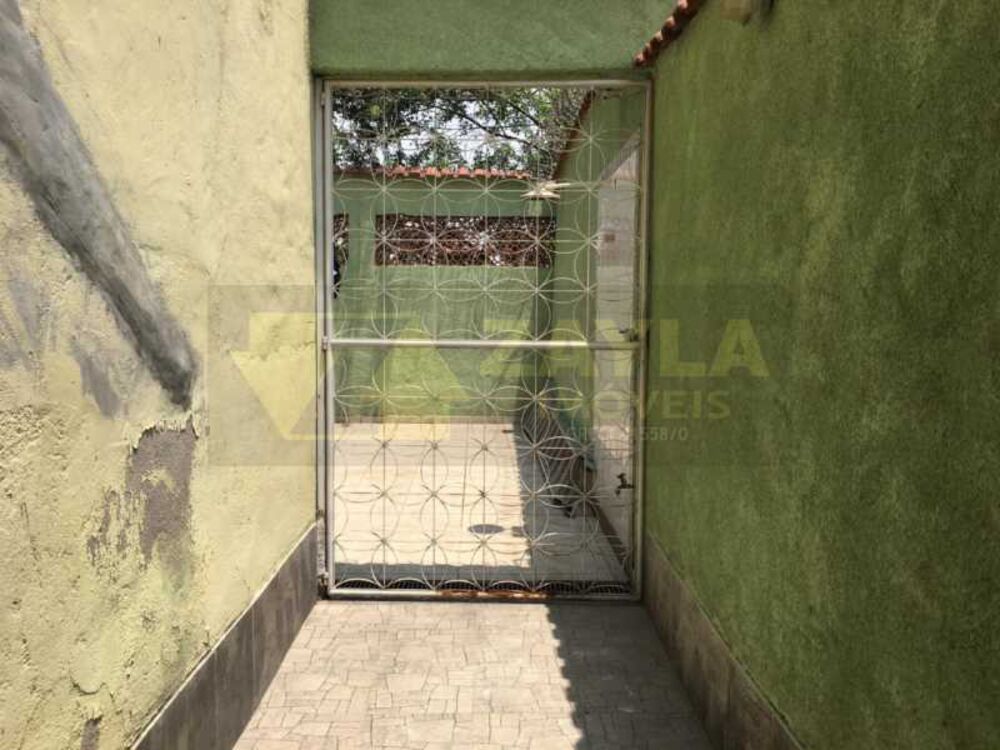 Casa, 4 quartos, 250 m² - Foto 2