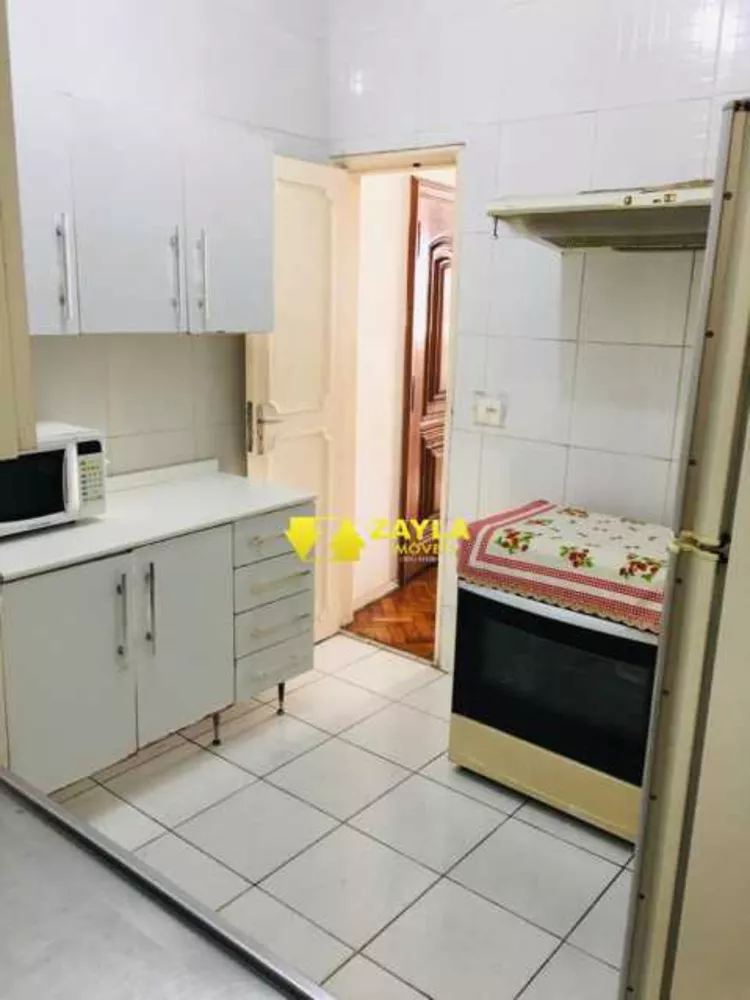 Apartamento à venda com 3 quartos, 95m² - Foto 4