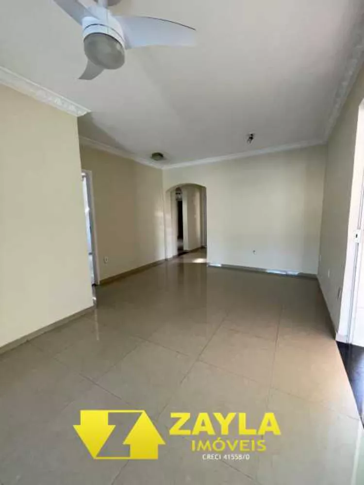 Casa, 4 quartos, 230 m² - Foto 20