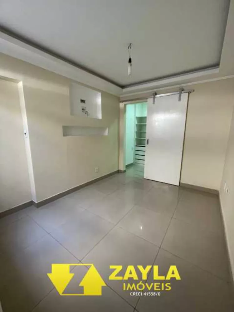 Casa, 4 quartos, 230 m² - Foto 12