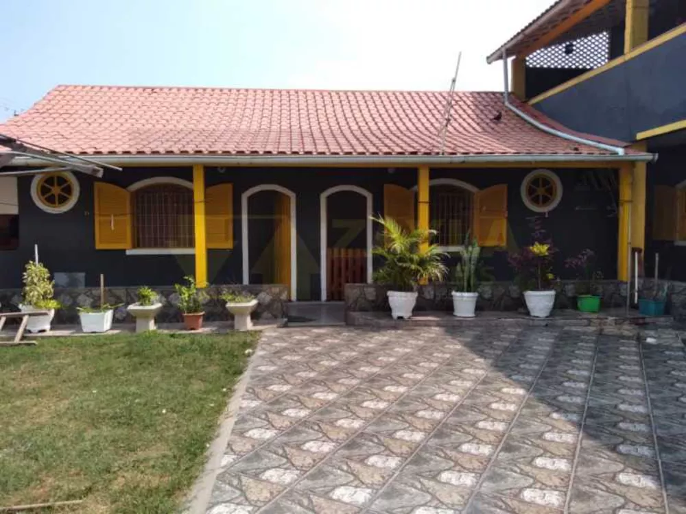 Casa, 5 quartos, 450 m² - Foto 1