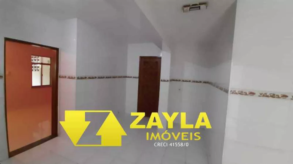 Apartamento à venda com 2 quartos, 70m² - Foto 3