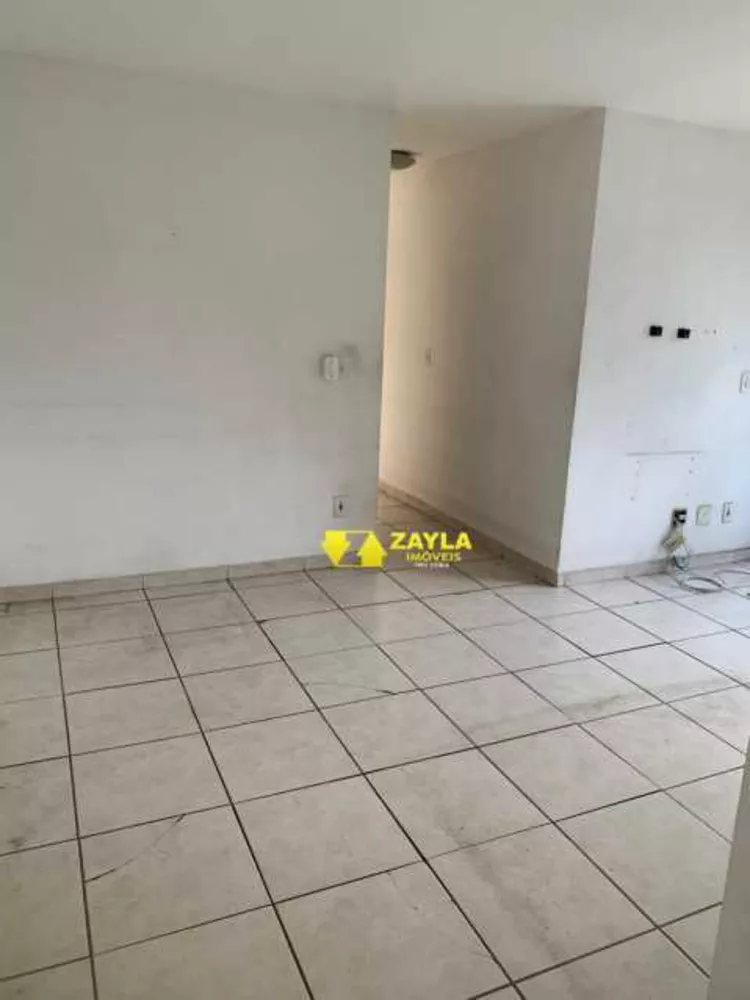 Apartamento à venda com 3 quartos, 62m² - Foto 2