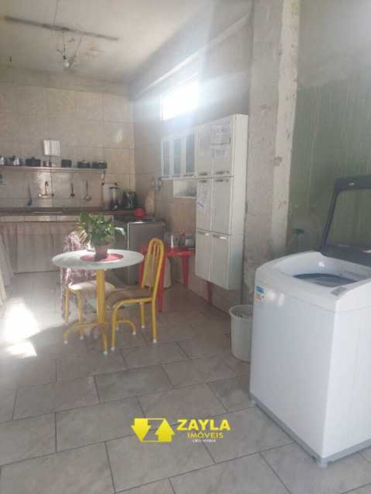 Casa à venda com 2 quartos, 87m² - Foto 3