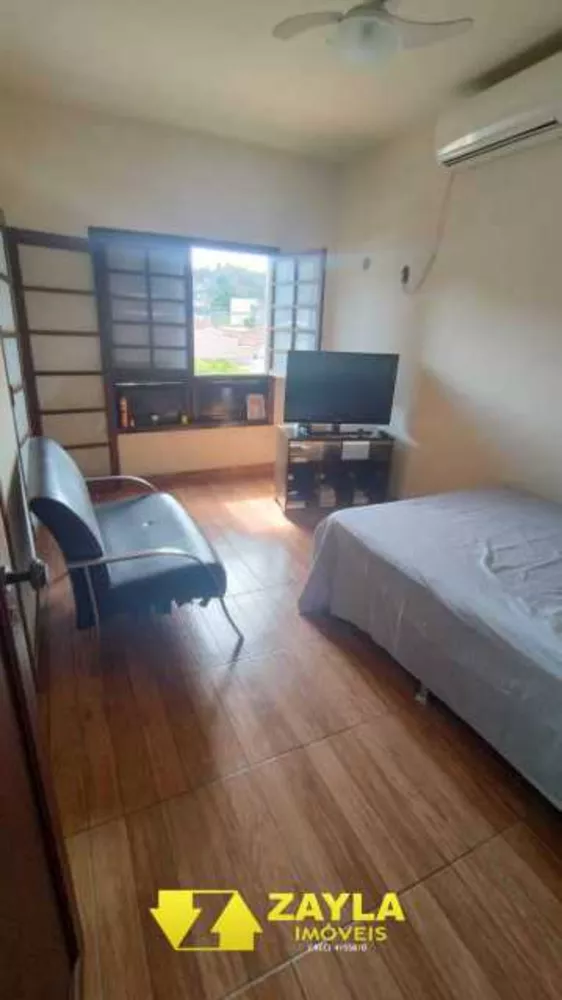 Casa, 4 quartos, 207 m² - Foto 8