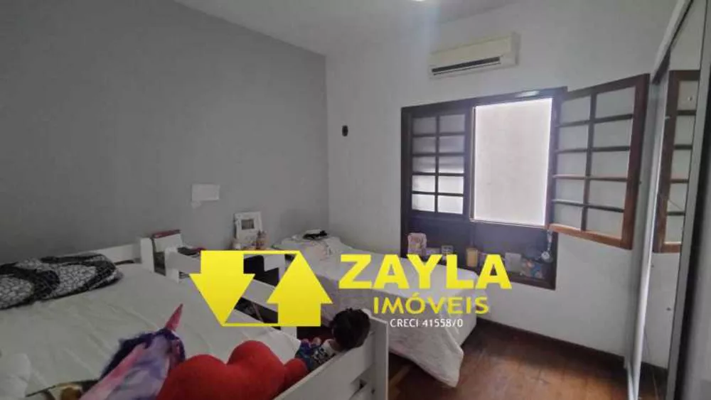 Casa, 4 quartos, 207 m² - Foto 13