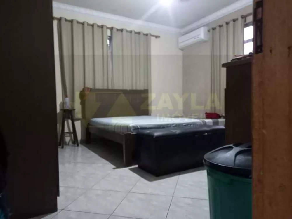 Apartamento à venda com 2 quartos, 75m² - Foto 12