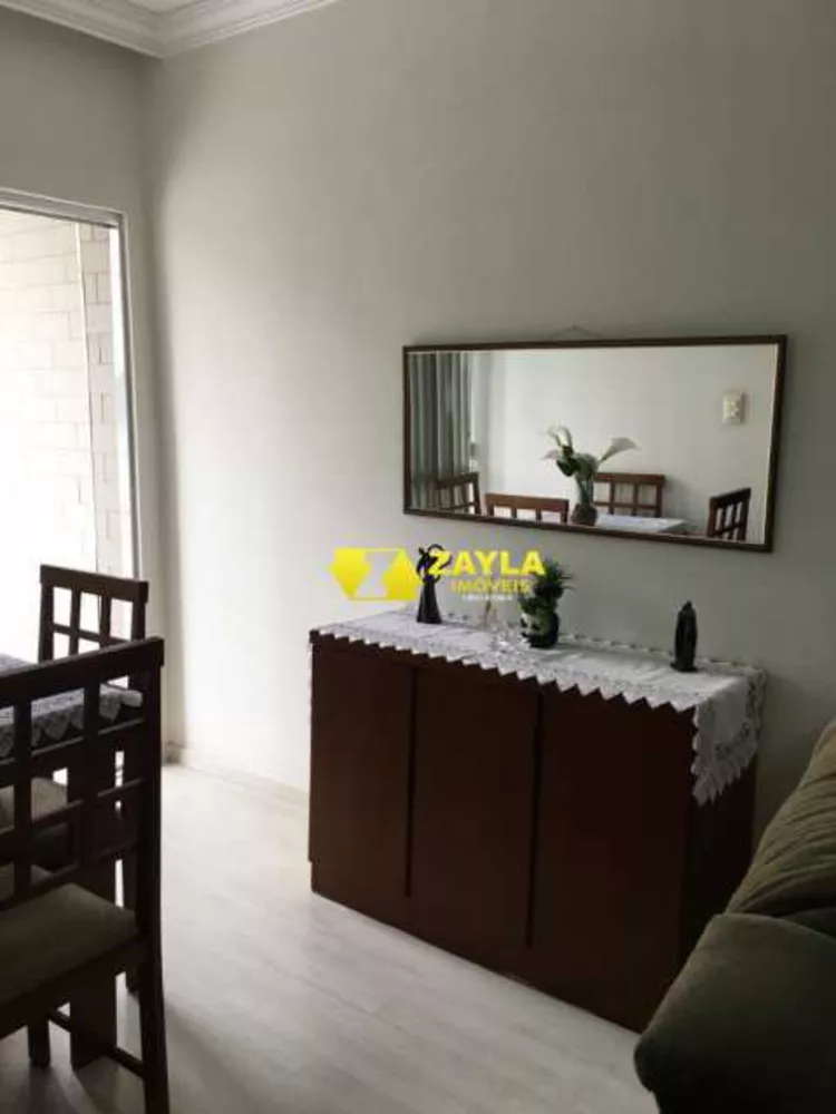 Apartamento à venda com 2 quartos, 70m² - Foto 7