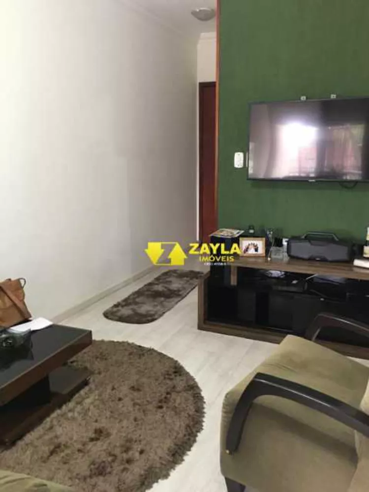 Apartamento à venda com 2 quartos, 70m² - Foto 4