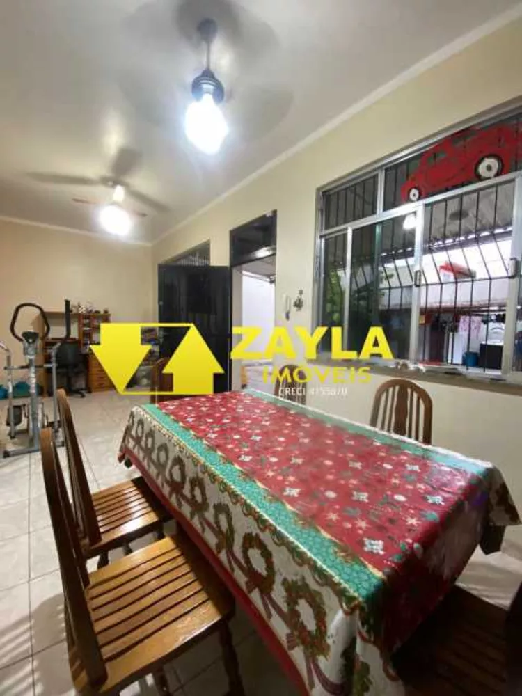 Casa, 3 quartos, 354 m² - Foto 1