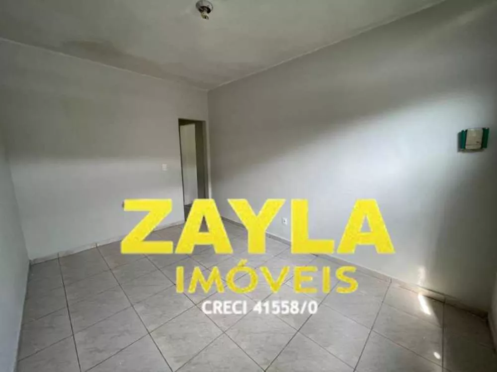 Casa, 3 quartos, 250 m² - Foto 2