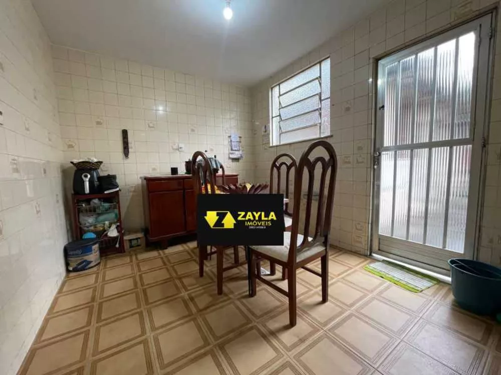 Casa, 2 quartos, 200 m² - Foto 9
