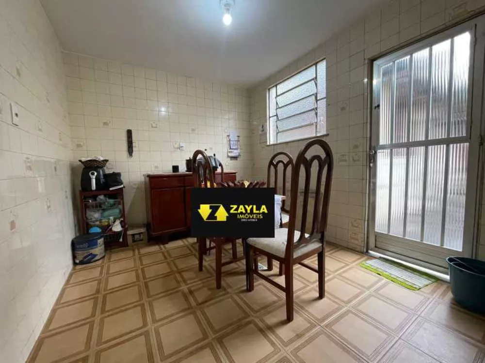 Casa, 2 quartos, 200 m² - Foto 13