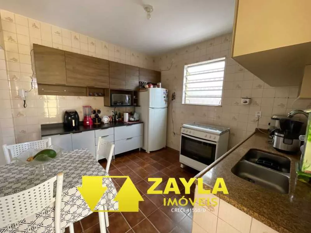 Casa, 3 quartos, 178 m² - Foto 4