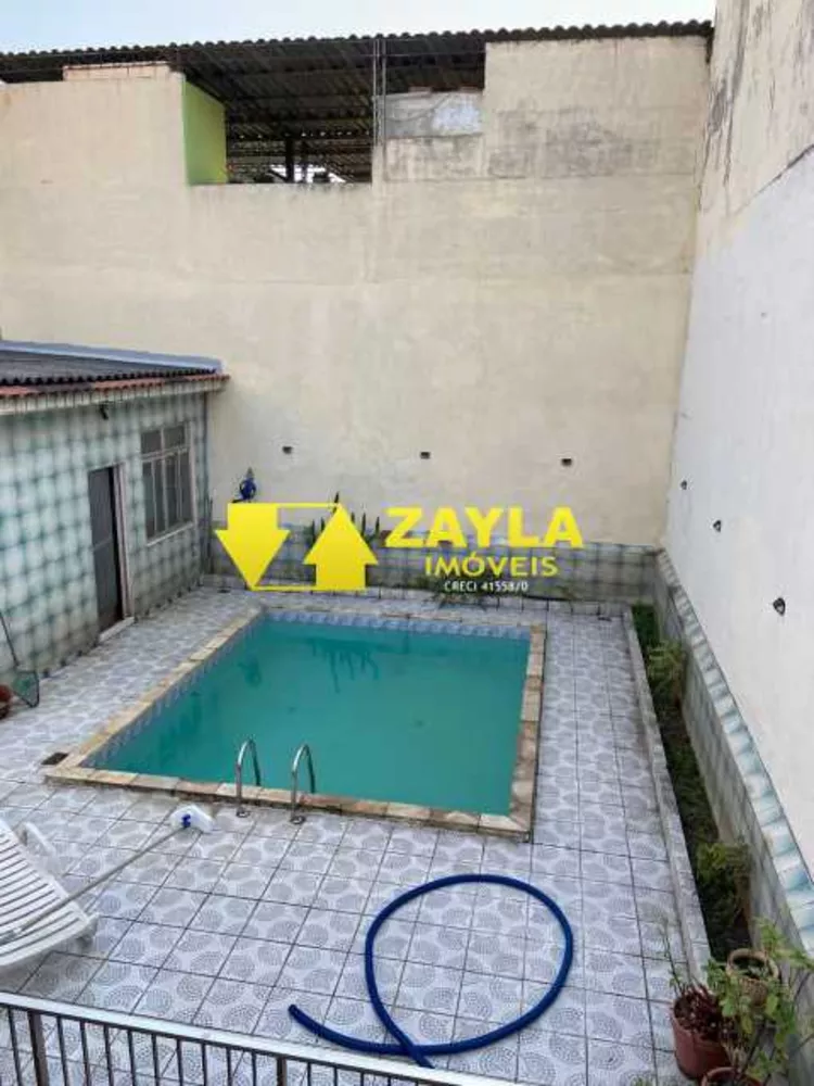 Casa, 5 quartos, 250 m² - Foto 1