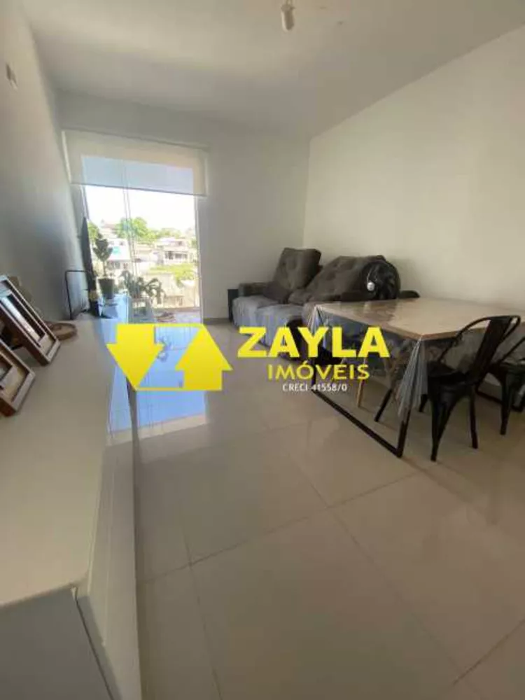 Apartamento à venda com 2 quartos, 70m² - Foto 1