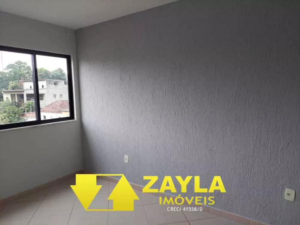 Apartamento à venda com 2 quartos, 80m² - Foto 3