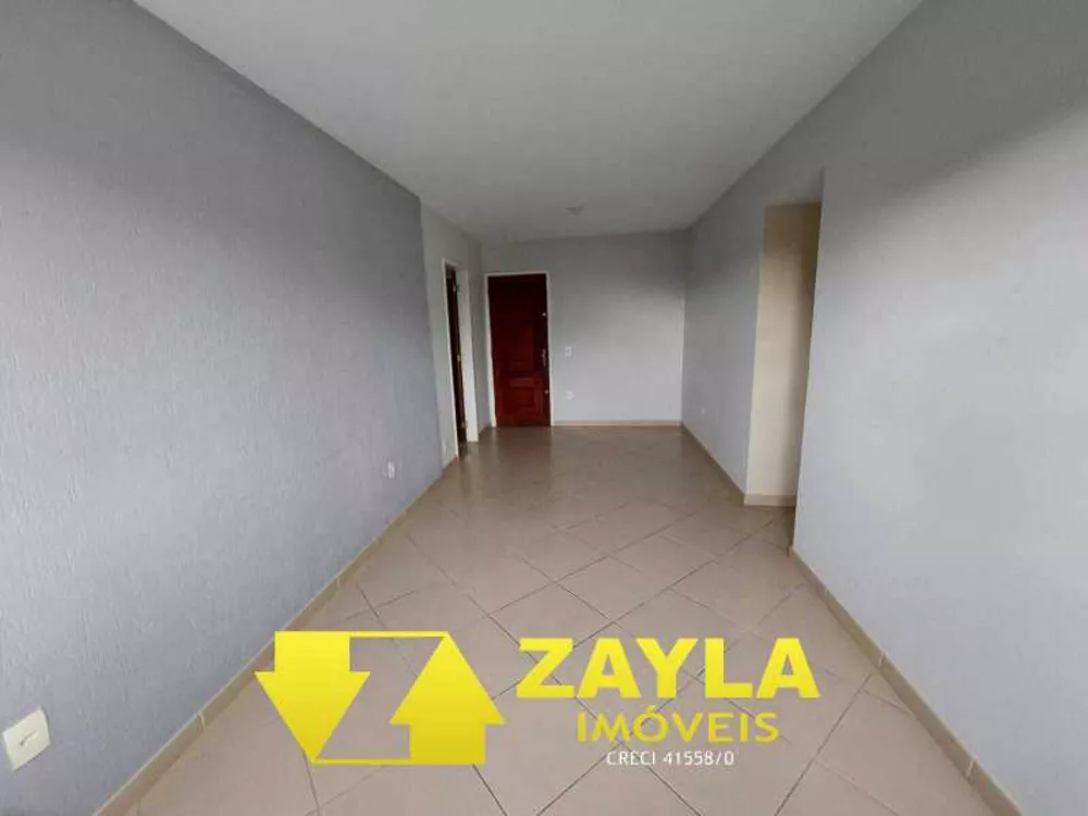 Apartamento à venda com 2 quartos, 80m² - Foto 2