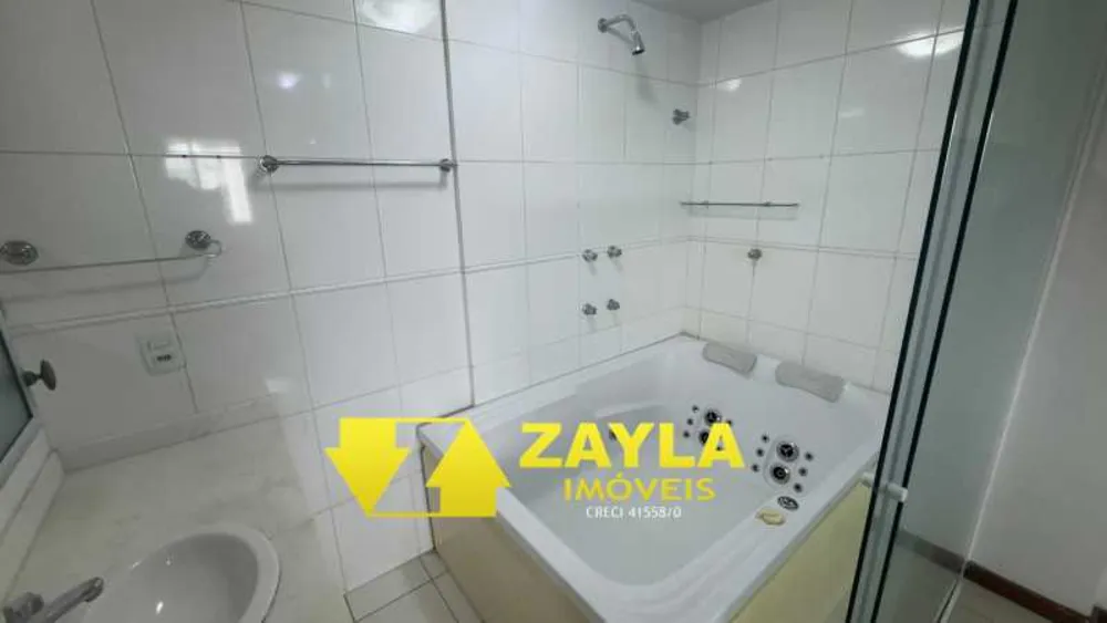 Cobertura, 3 quartos, 208 m² - Foto 14
