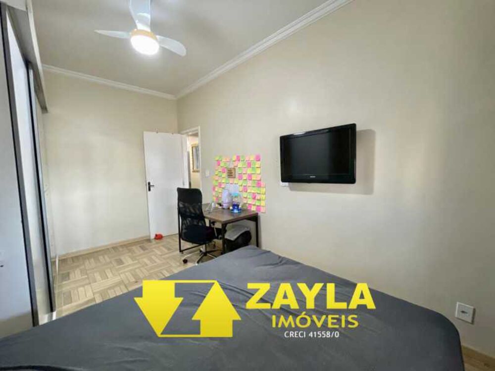 Apartamento à venda com 2 quartos, 72m² - Foto 4