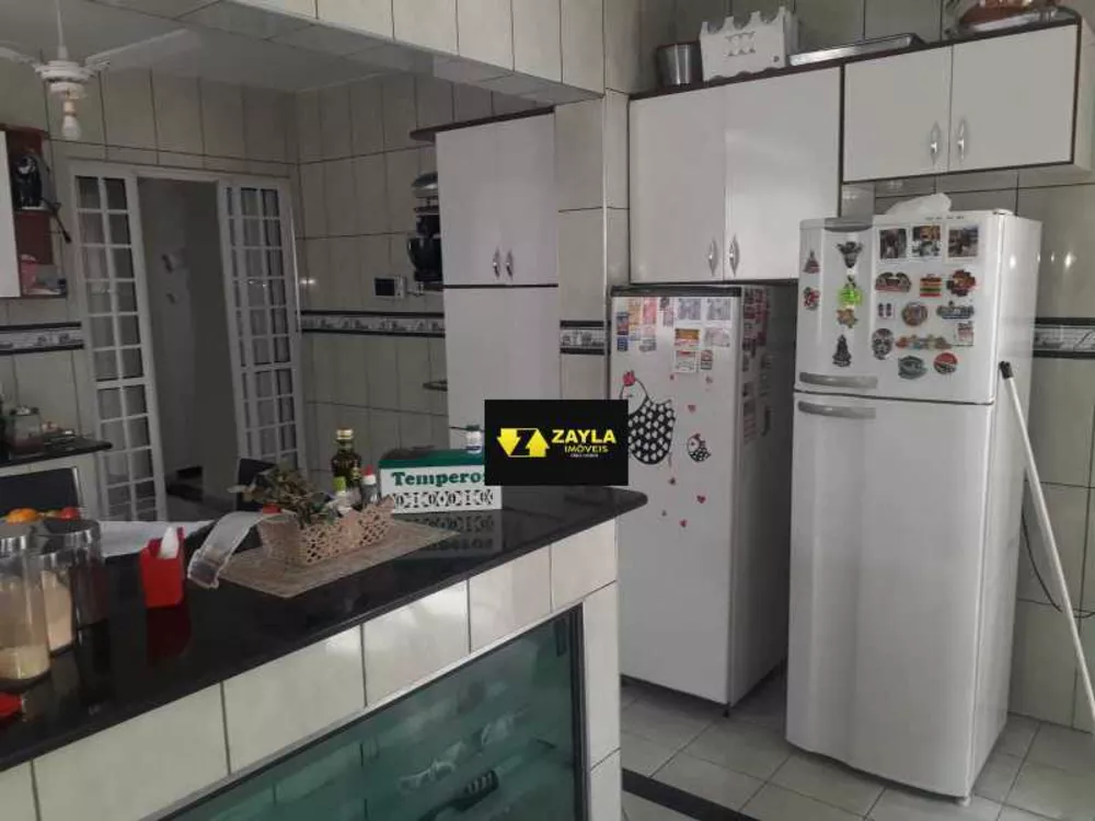 Casa, 4 quartos, 240 m² - Foto 5