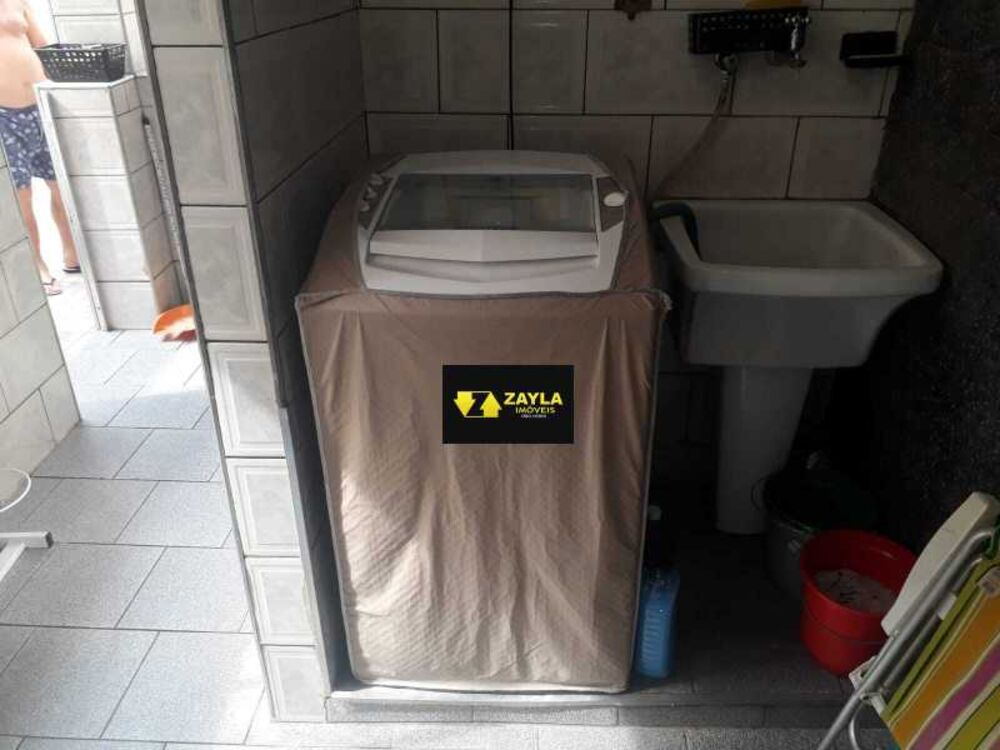 Casa, 4 quartos, 240 m² - Foto 18