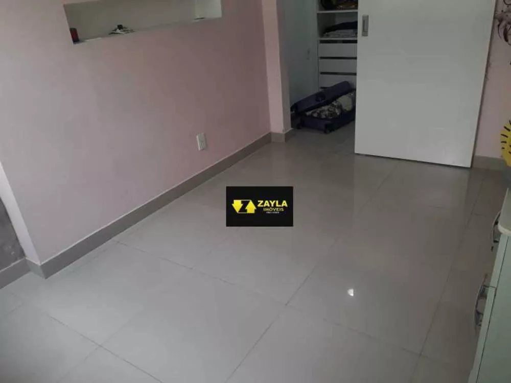 Casa, 4 quartos, 240 m² - Foto 9