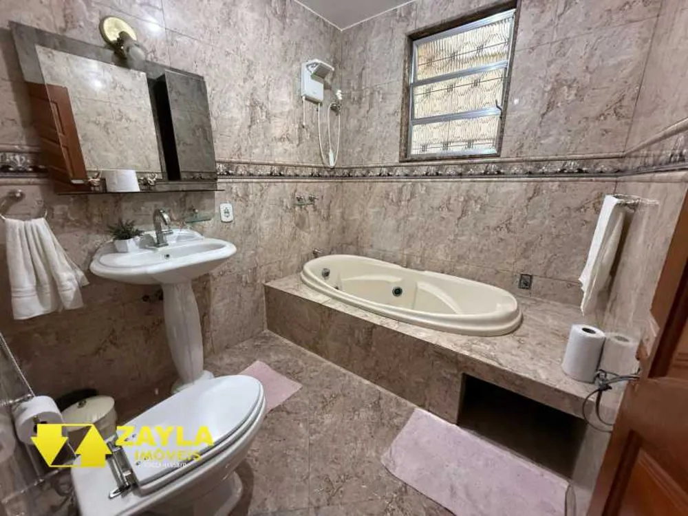 Casa, 3 quartos, 240 m² - Foto 13