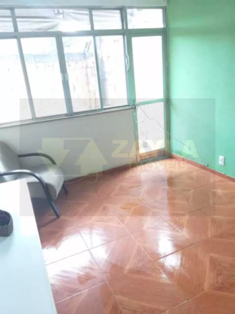 Apartamento à venda com 2 quartos, 65m² - Foto 4