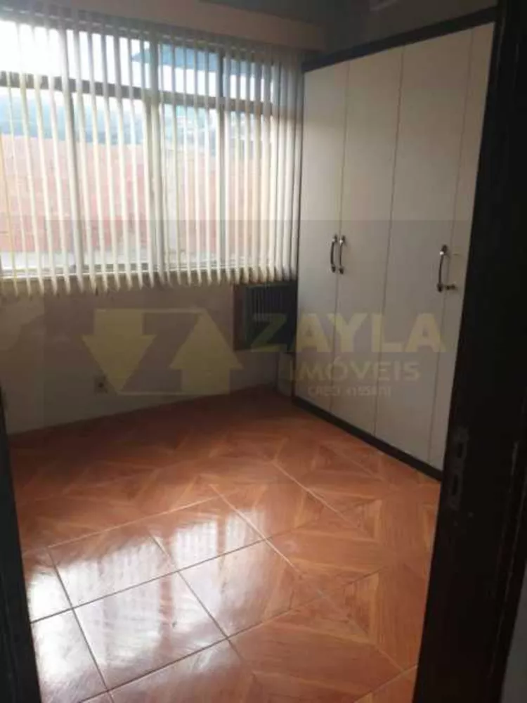 Apartamento à venda com 2 quartos, 65m² - Foto 11