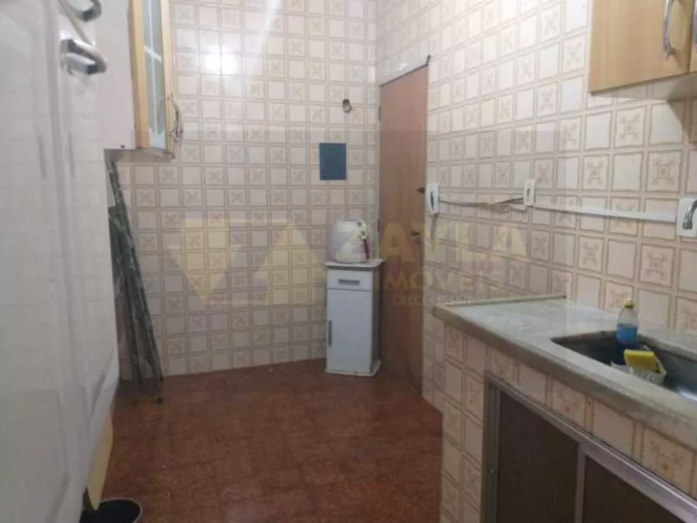 Apartamento à venda com 2 quartos, 65m² - Foto 7