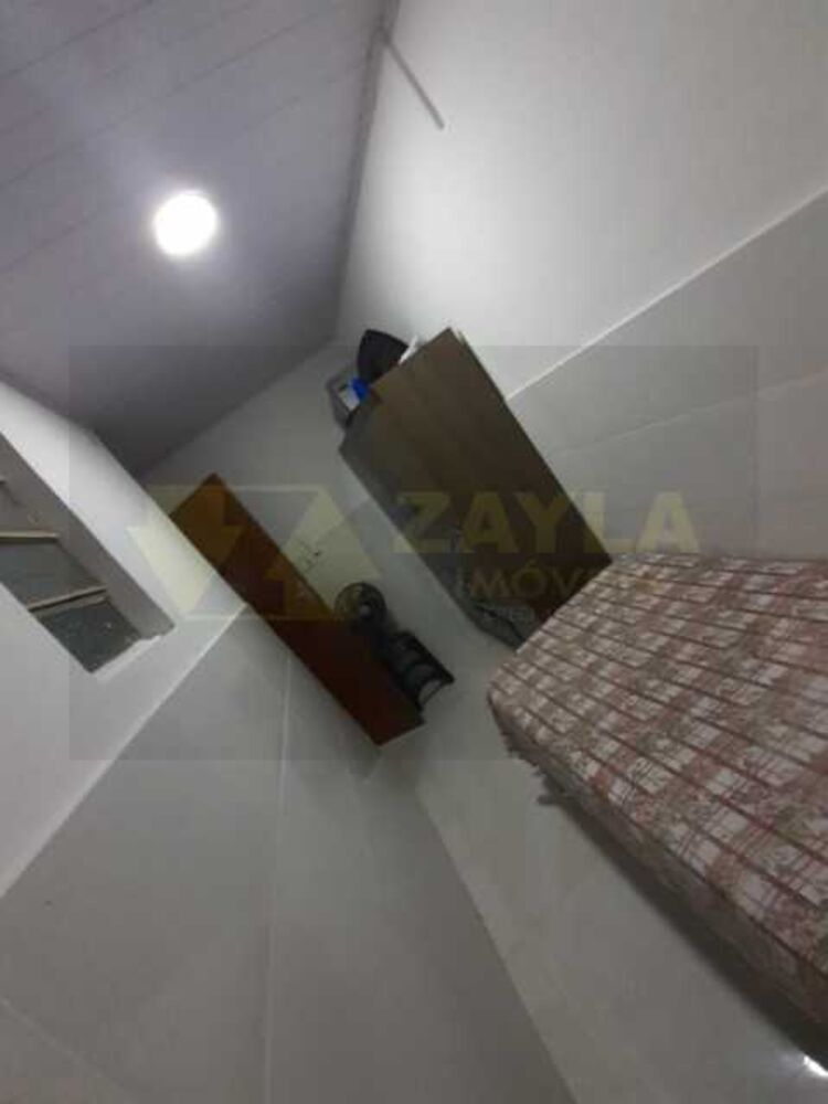Casa de Vila à venda com 2 quartos, 65m² - Foto 4