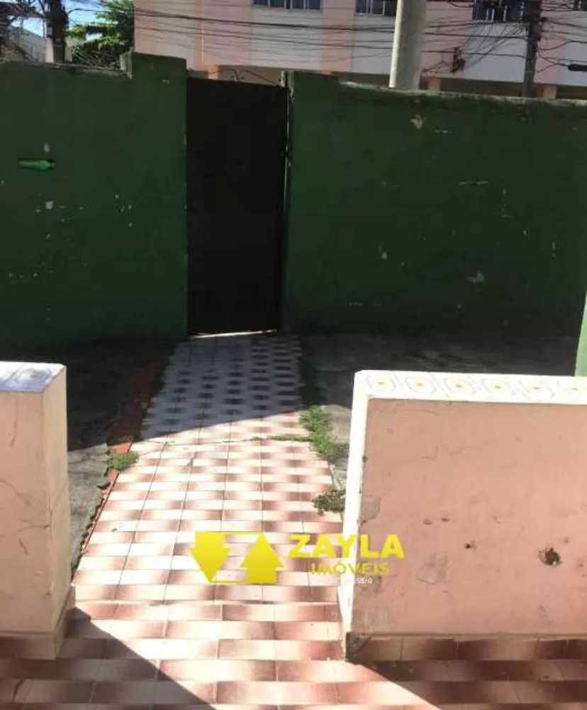 Casa, 2 quartos, 200 m² - Foto 1