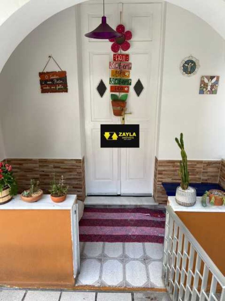 Casa à venda com 2 quartos, 86m² - Foto 3