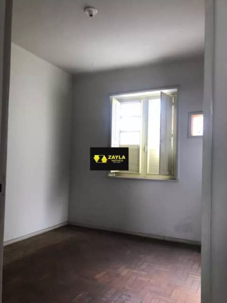 Apartamento à venda com 2 quartos, 68m² - Foto 3