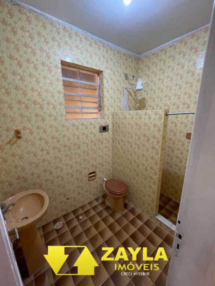 Casa para alugar com 2 quartos, 84m² - Foto 4