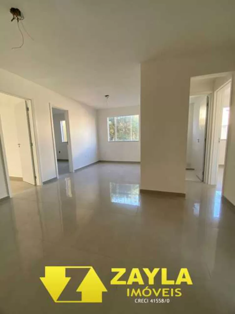 Apartamento à venda com 3 quartos, 80m² - Foto 1