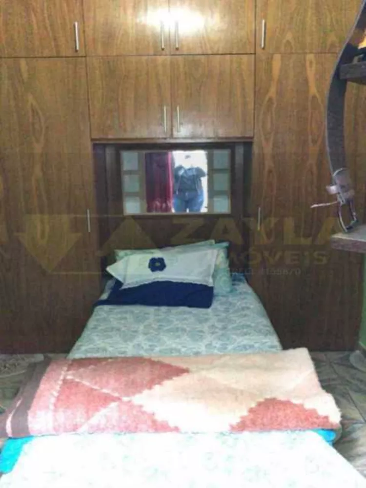 Casa, 5 quartos, 129 m² - Foto 1